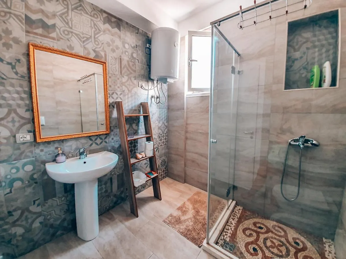Aqua Holiday Apartments Vlore Albania
