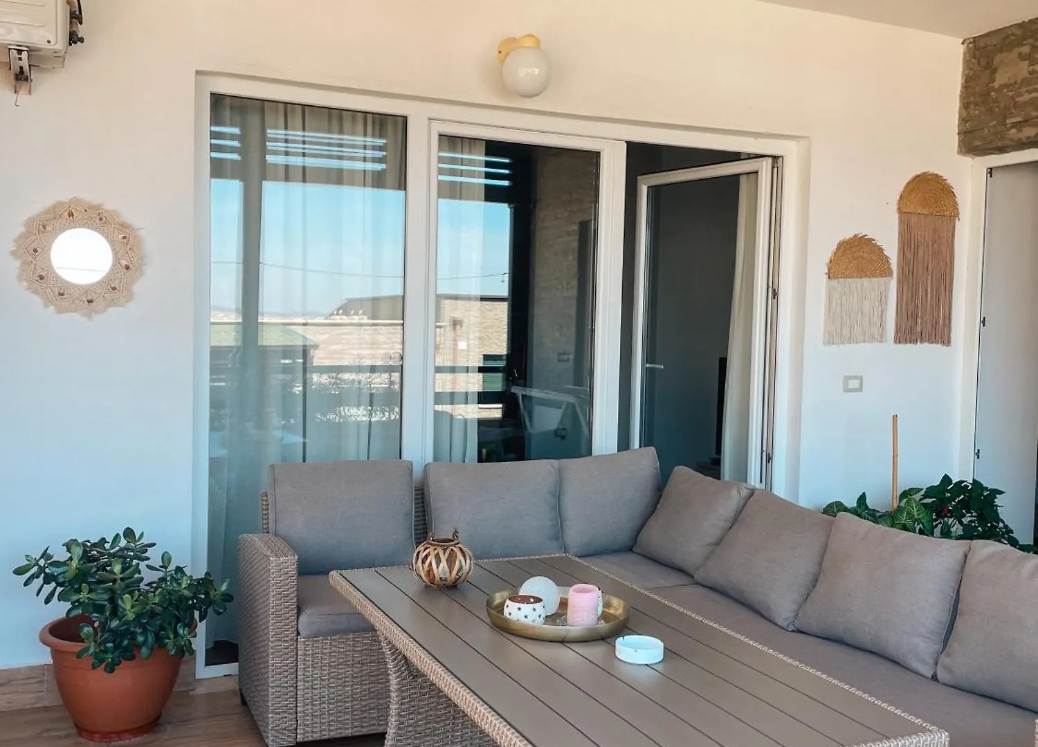 Aqua Holiday Apartments Vlore Albania